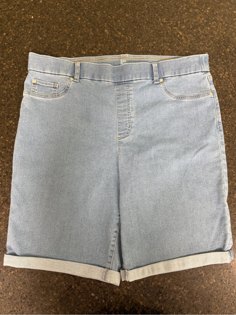 Kim Rogers Light Wash Blue Pull-On Casual Womens PLUS Denim Jeans Bermuda Shorts
